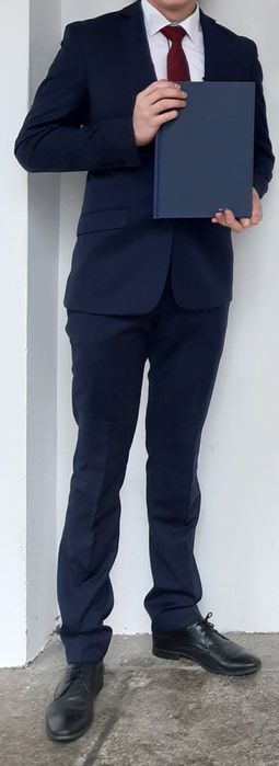 Garnitur męski Giacomo Conti granatowy