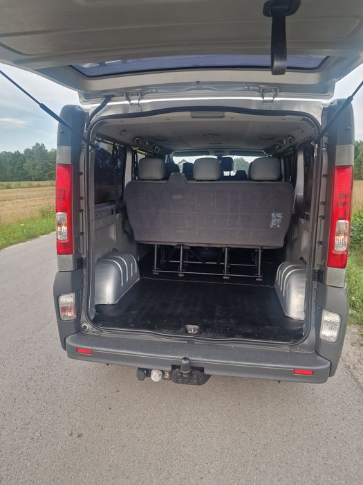 Renault Trafic Vivaro Long L2H1 2.5 CDI.9 osobowy.Polecam