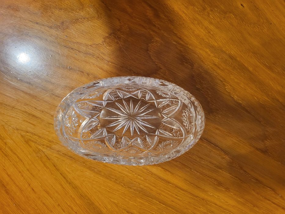 Piękna kryształowa misa