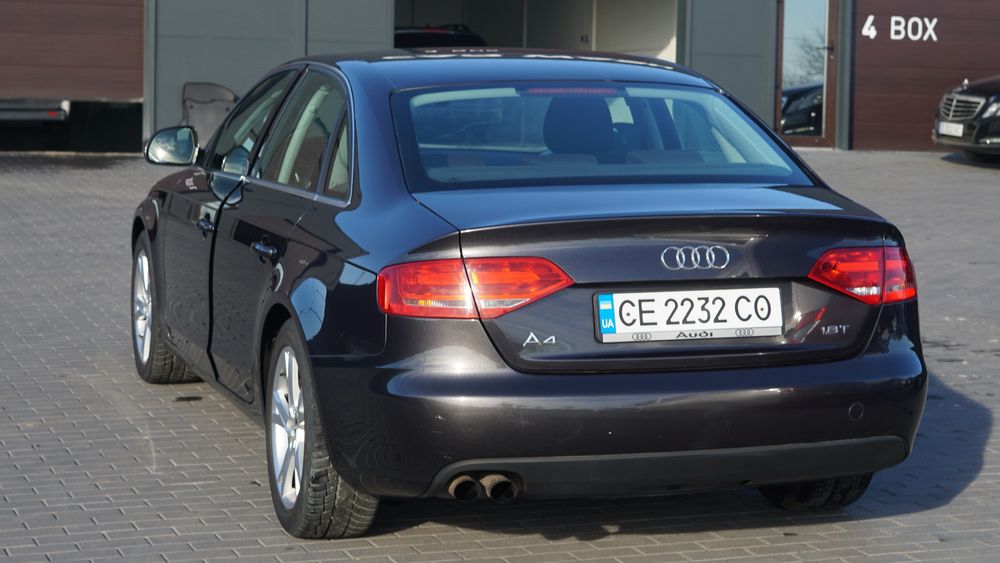 Продам Audi A4 B8