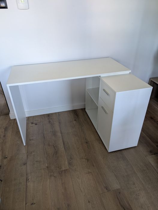 Białe biurko ława odbiór osobisty Tarnowskie Góry