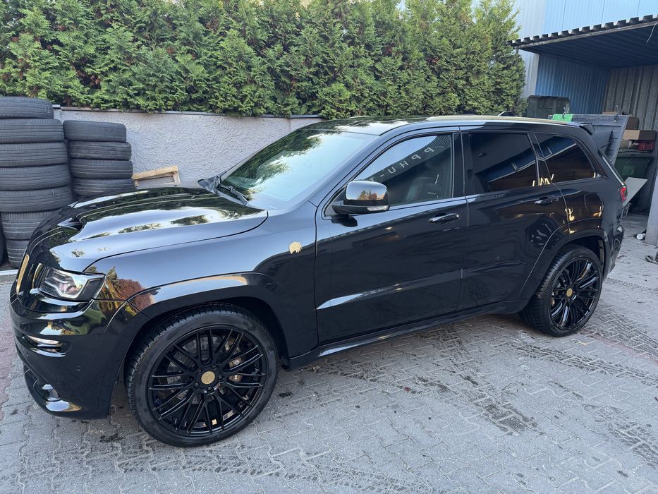 Jeep grand cherokee srt 6.4