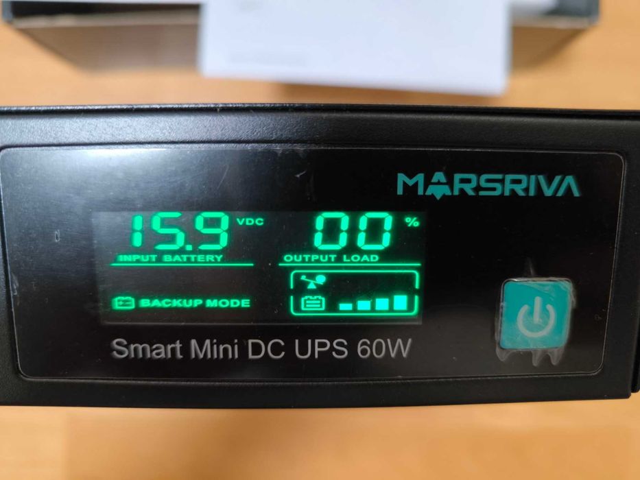 MARSRIVA KP7 10xDC/PoE OUT 9V/12V 60W 17600Ah Li-Ion