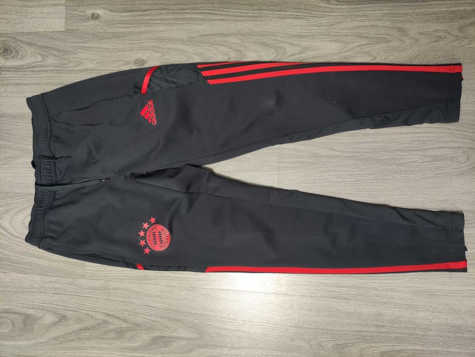 Штани adidas FC Bayern 22/23 Presentation