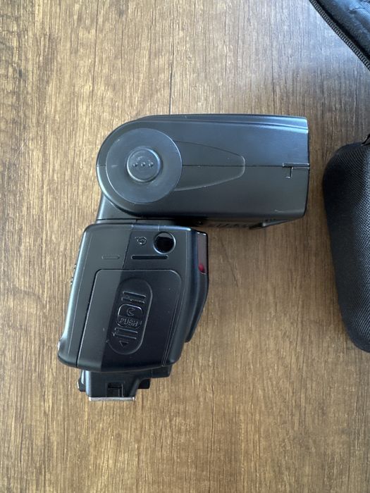 Nikon speedlight sb 700