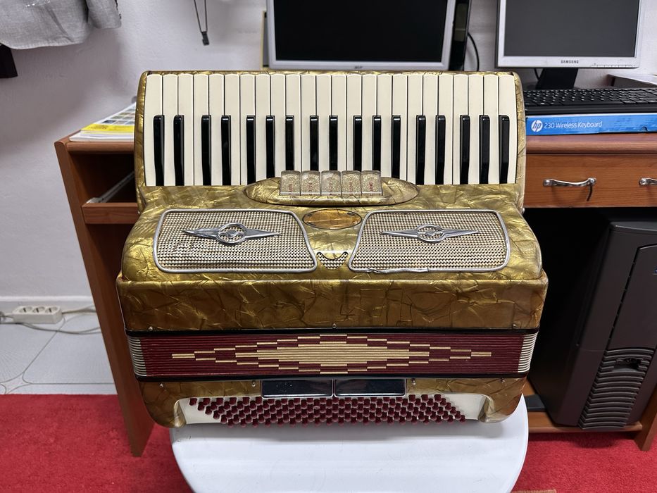 Acordeão Giustozzi 120 Baixos – Fabrico Italiano, Anos 90, Afinado