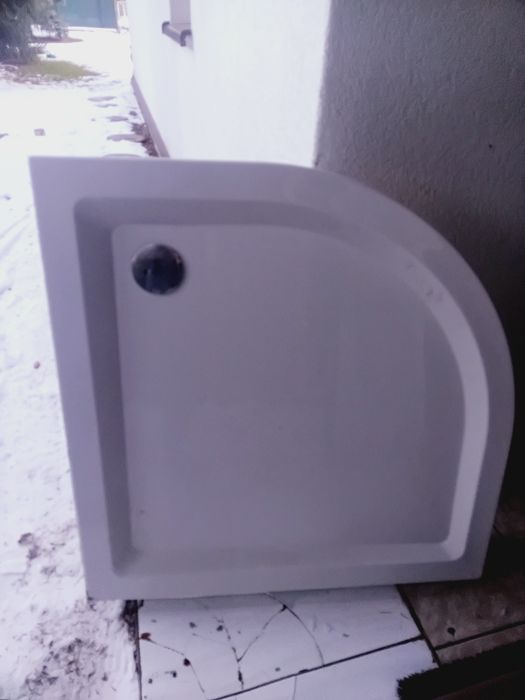 Brodzik jak nowy, narożnik