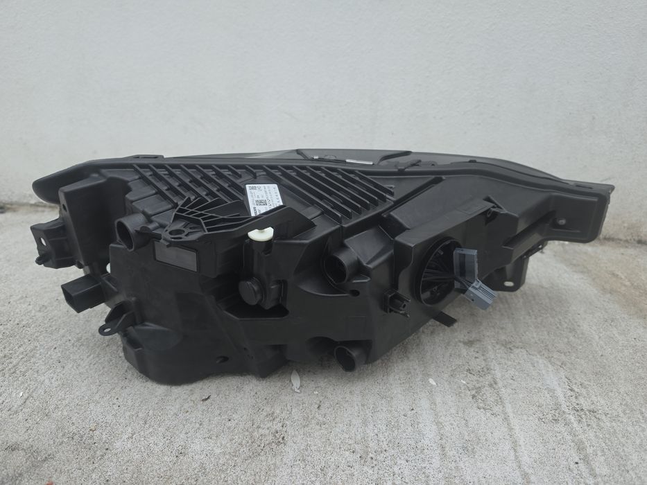 Farol volvo xc60