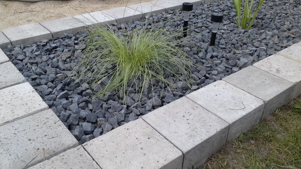 Bazalt grys ogrodowy antracytowy kamienie grafitowe ala czarny granit