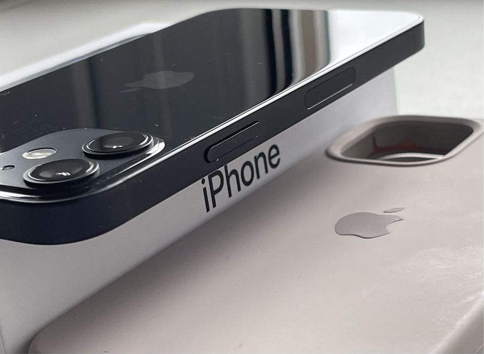 iPhone 12 Mini Black Neverlock