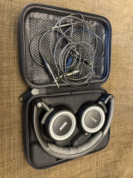 Sluchawki AKG K451 jak nowe