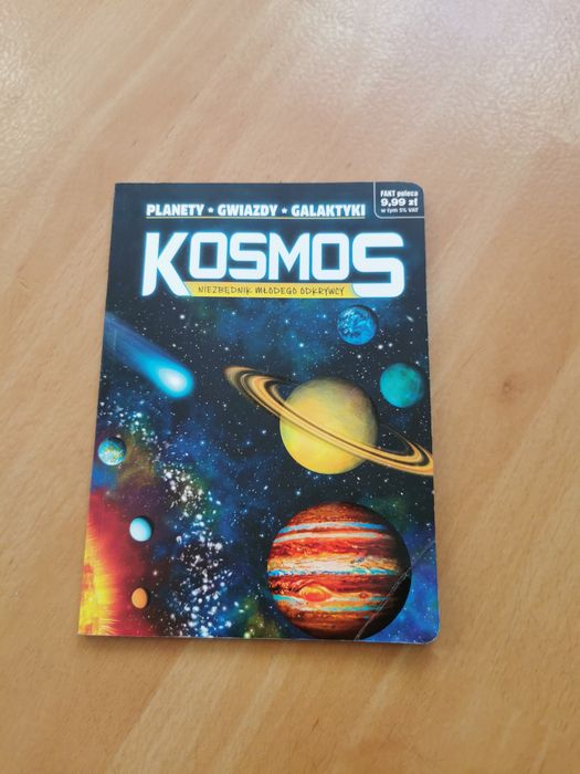Książka kosmos, niezbędnik