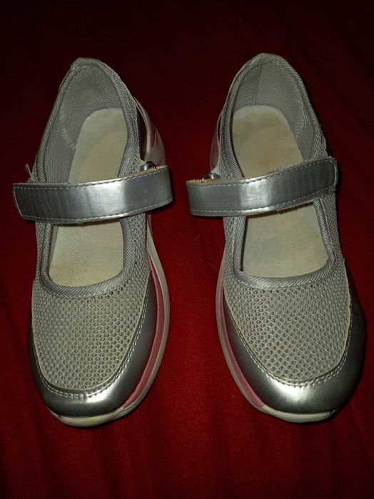 Sapatilhas leves e de tecido aberto/respirável - cinza e rosa - 36