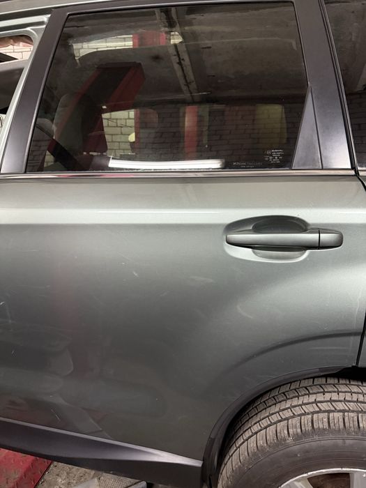 Двери двері Subaru forester SJ S13 2013 2014 2015 2016 2017 2018