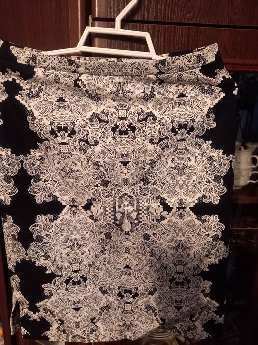 Спідниця нарядна