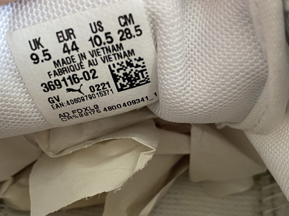 Оригінальні кросівки -Puma.