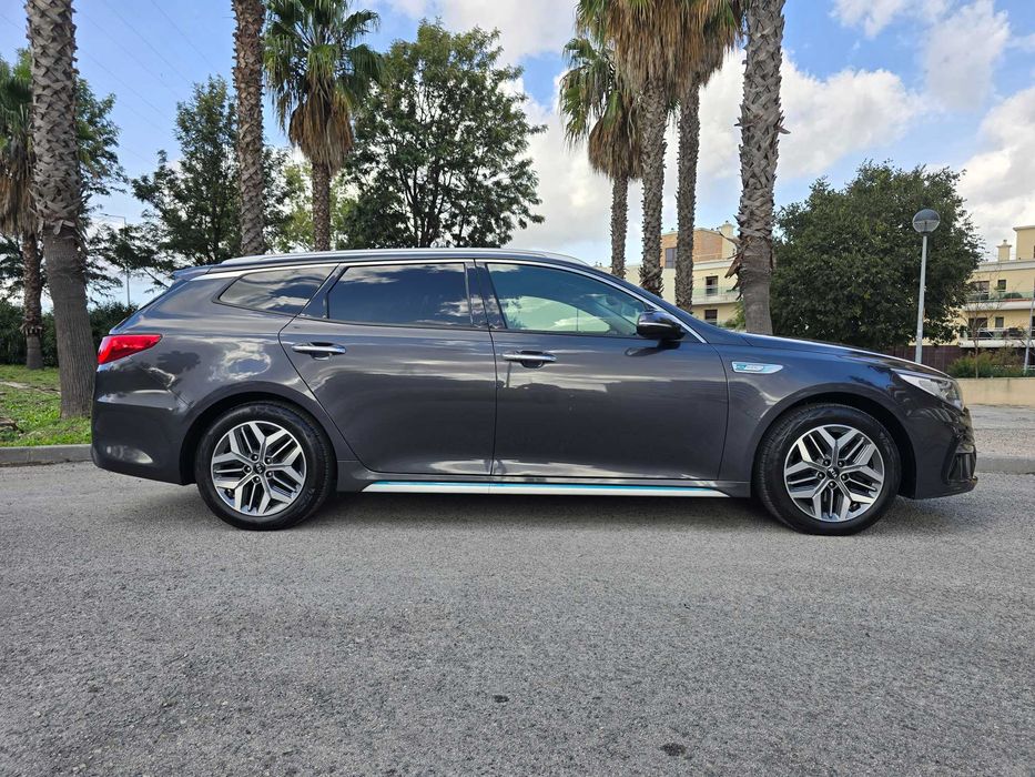 Kia Optima SW 2.0 PHEV 205cv c/ garantia - Nacional (custou 50mil €)