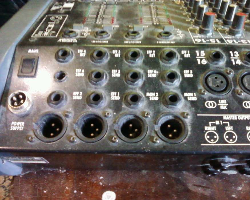 350Микшерный пульт Target 164, Hughes and Kettner Audio.