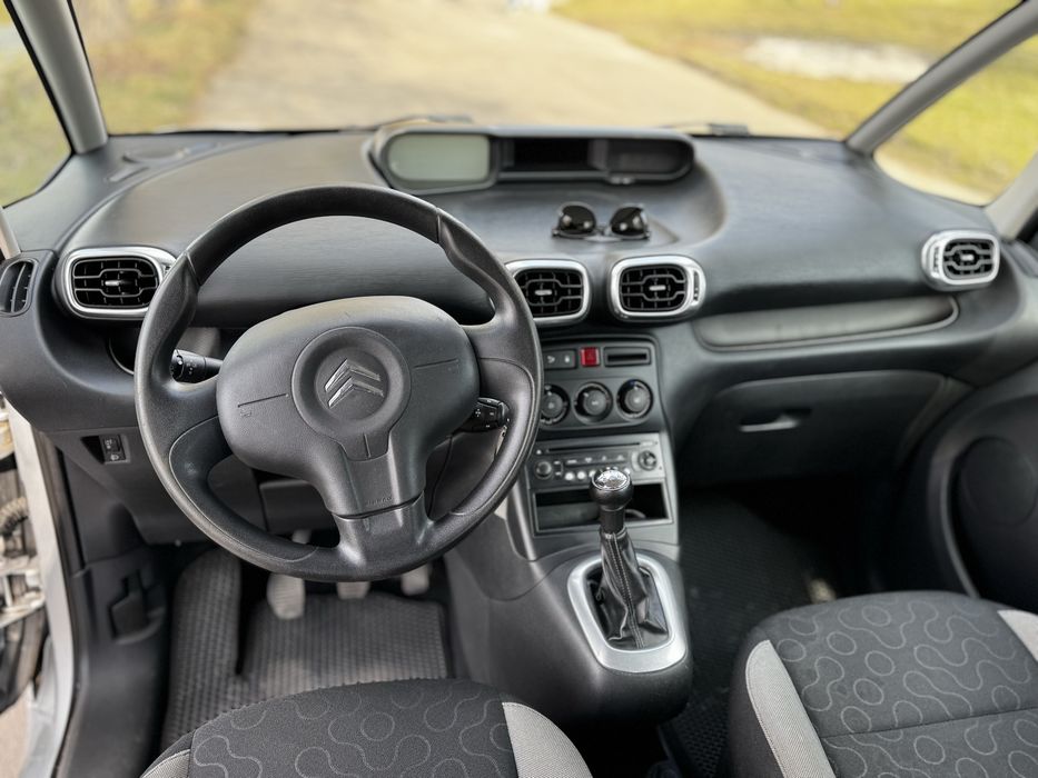 Citroen C3 Picasso 2010 VIN VF7SH5FW0AT517374 фото оголошення 8 з 23