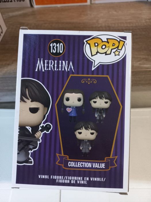 Merlina wednesday figura nova em caixa
