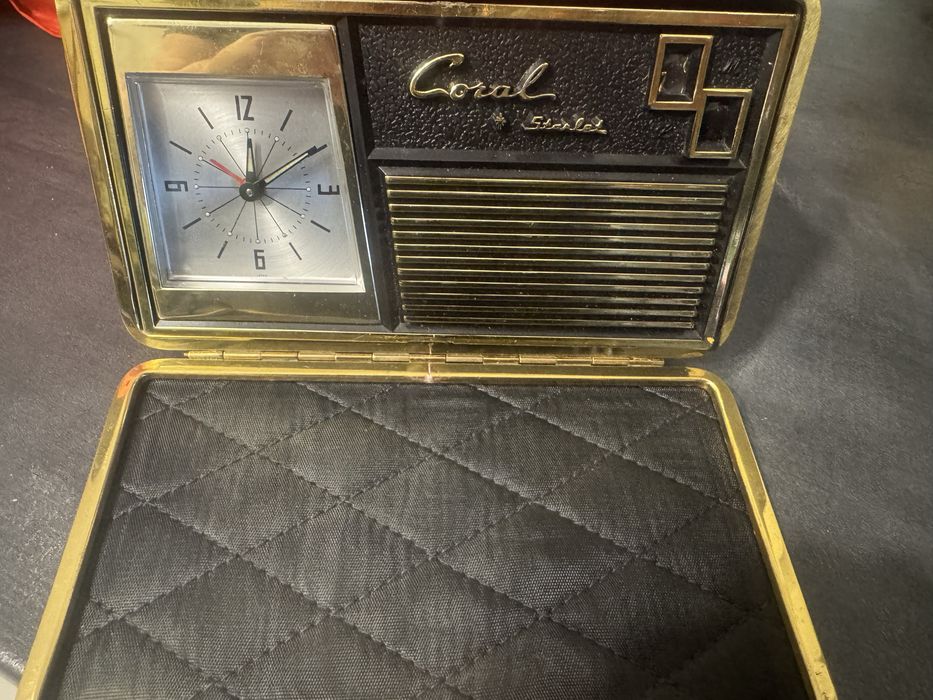 Radio z budzikiem Coral  Starlet model  CTR 622