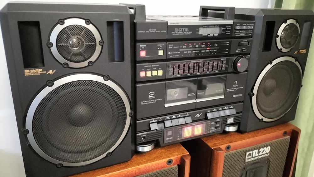 Radiomagnetofon CD Sharp CD-X100