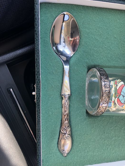Conjunto vintage de copo em vidro e colher em prata