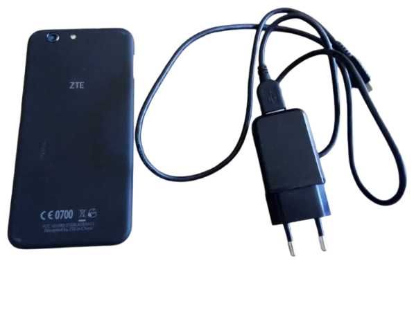Vendo Telemóvel ZTE A512