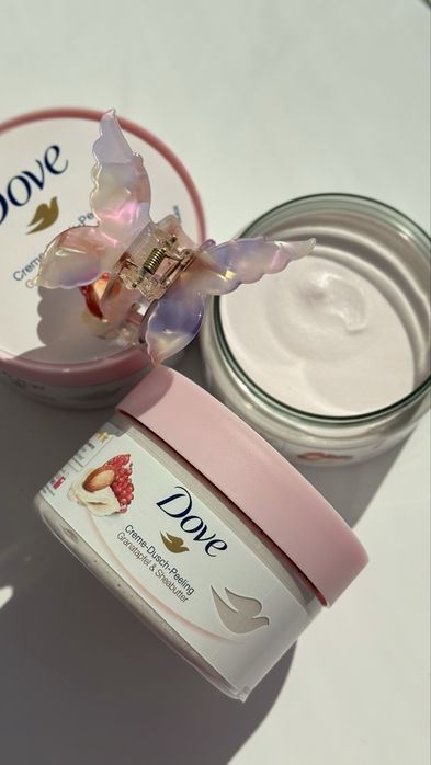 Скраб для тіла від Dove