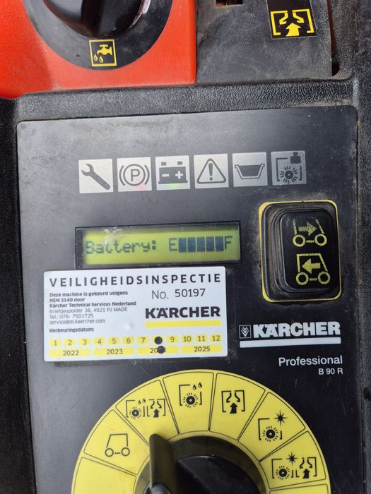 Szorowarka podłogowa Karcher B90R Faktura  ROK 2017. 864h