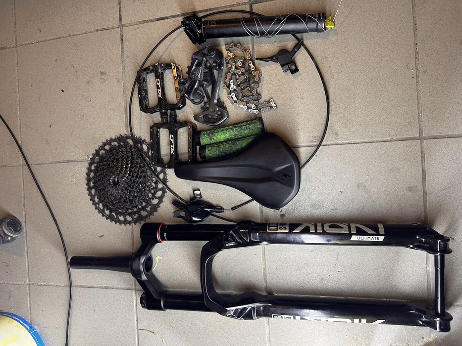 Rock shox lyrik ultimate i inne
