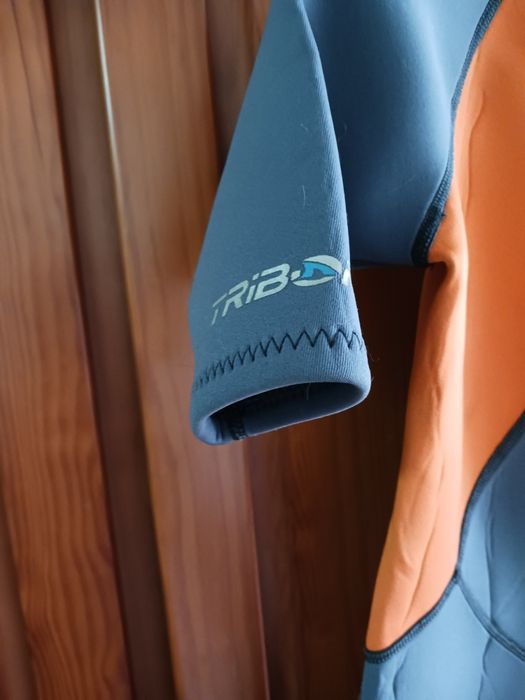Fato surf neoprene 14 anos  Tribord