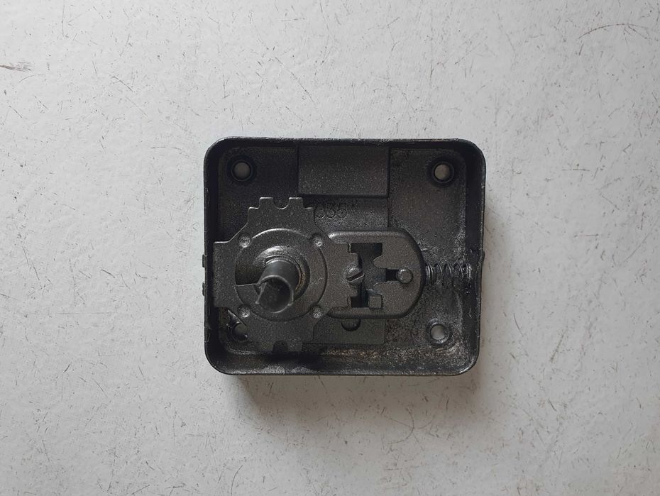 Rara Fechadura Vachette, com uma chave, vintage - France