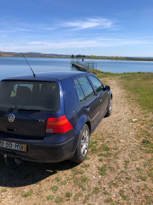 Carro em bom estado geral