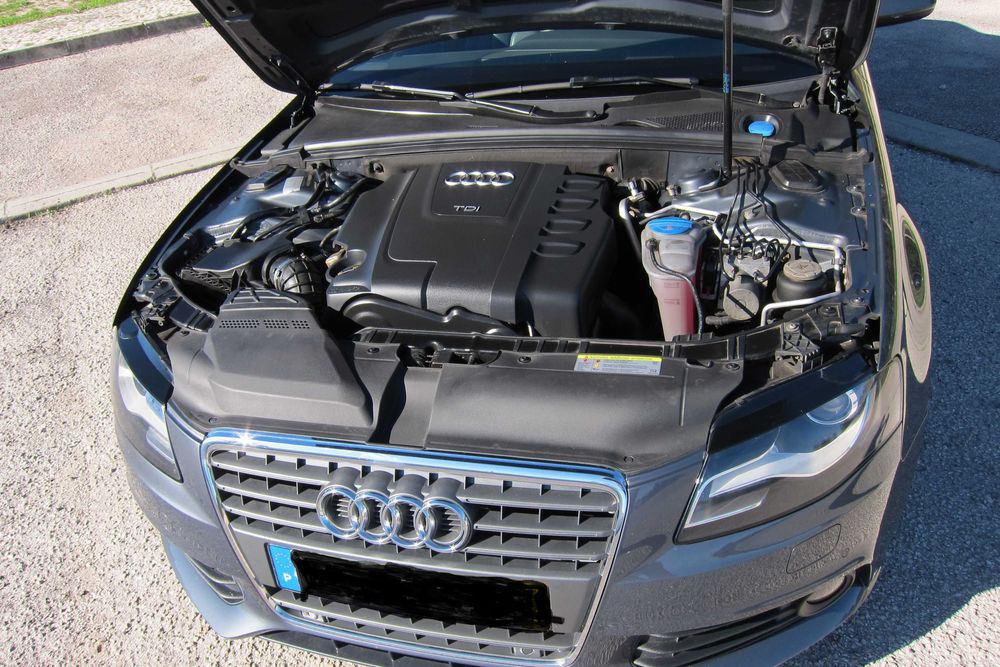 AUDI A4 B8 avant 2.0 TDI 143 cv
