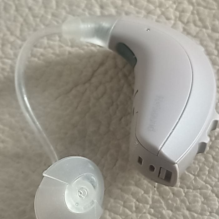 Слуховой аппарат Resound UP 977 для детей и взрослых