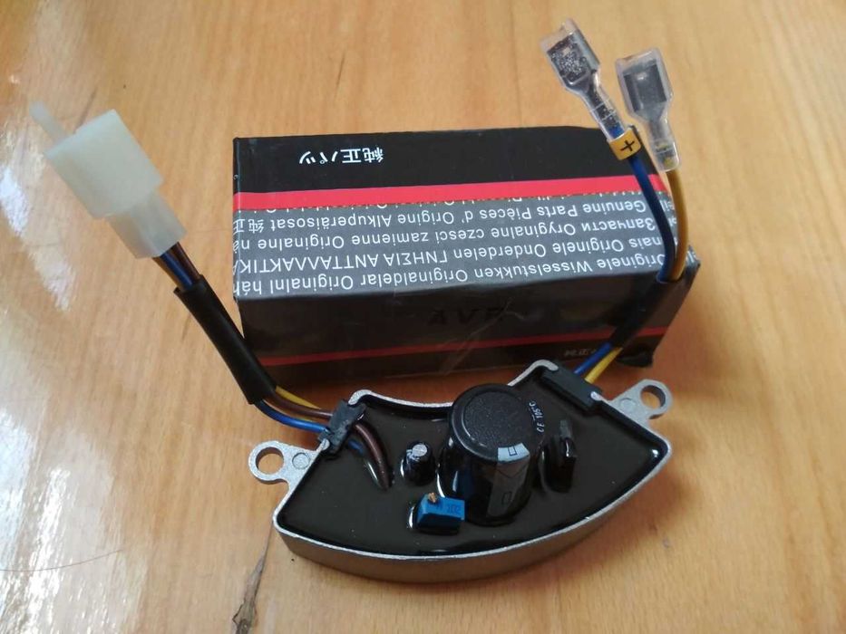 AVR Автоматичний регулятор напруги генератора АВР РЕГУЛЯТОР НАПРЯЖЕНИЯ