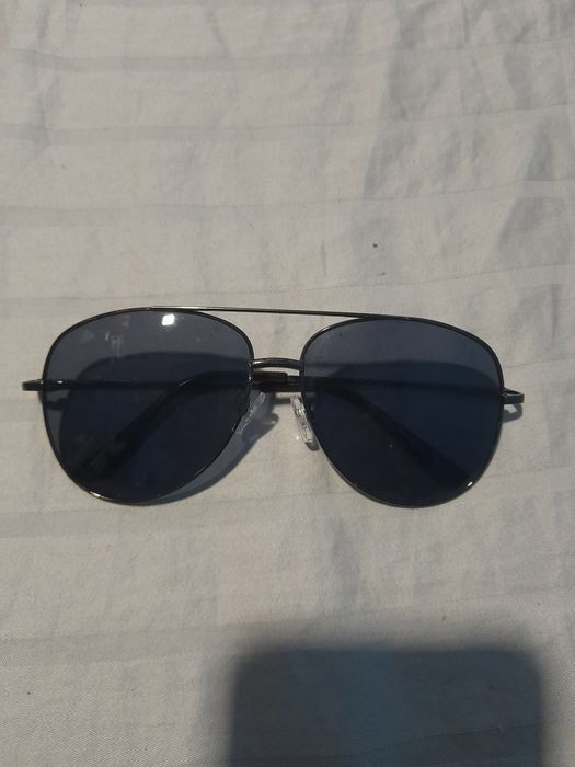 Vendo óculos de sol 5€   *todos  26£