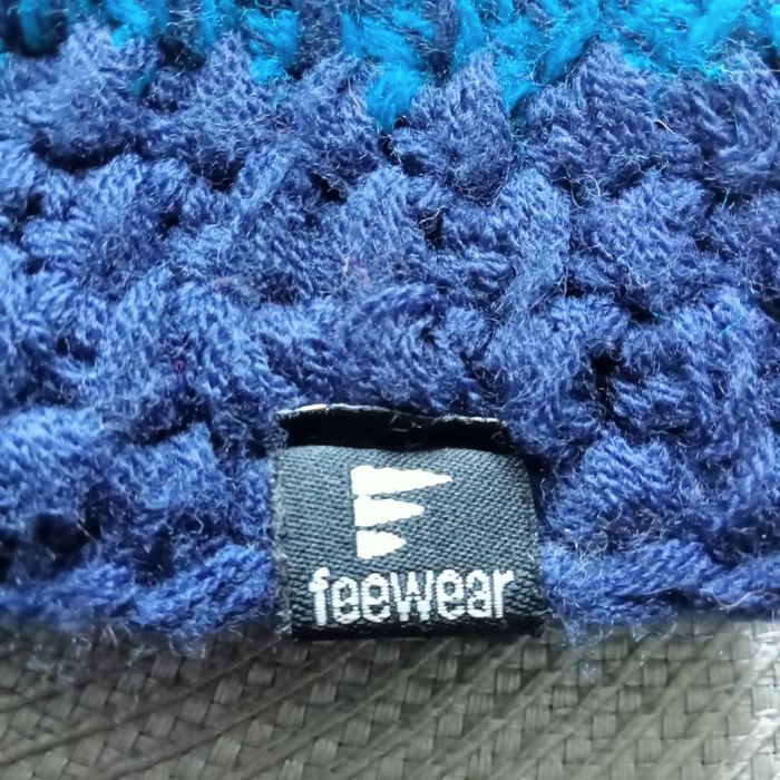 Czapka zimowa z pomponem Feewear