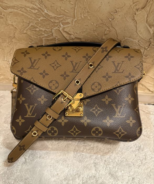 Сумка Louis Vuitton Metis оригінал