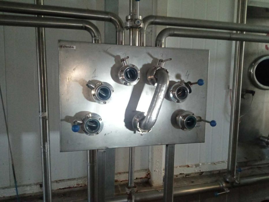 Комплекс нежитлових будівель з зем. ділянкою та виробничим обладнанням