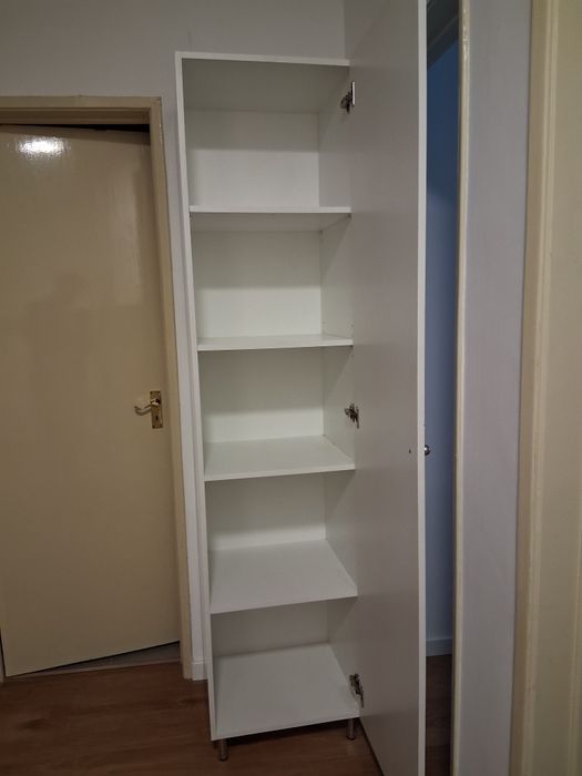 Armário alto  branco