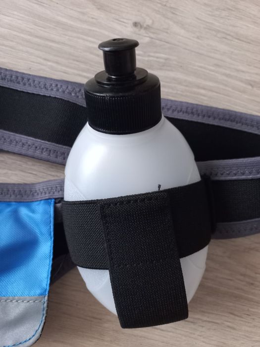 Saszetka nerka z bidonami