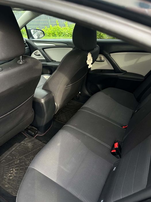 Toyota  Avensis 1.8  2 właściciel