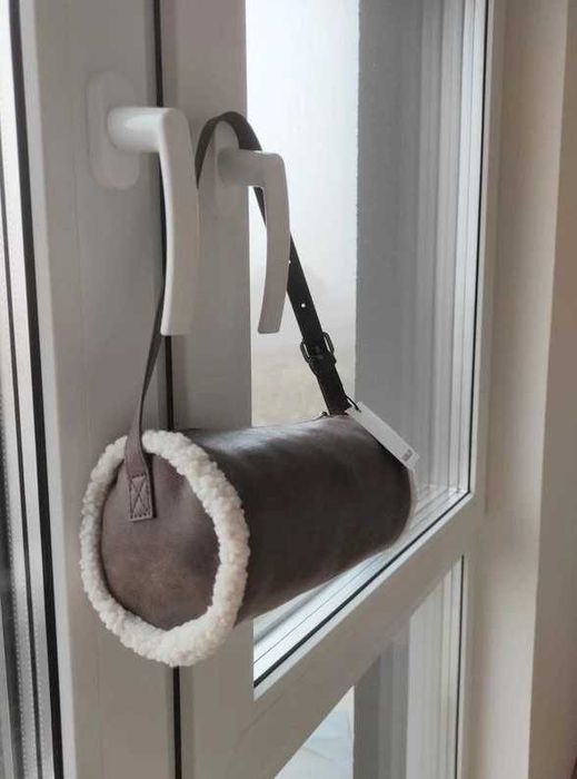 Torebka walec z kożuszkiem nowa | cute barrel bag with sherpa