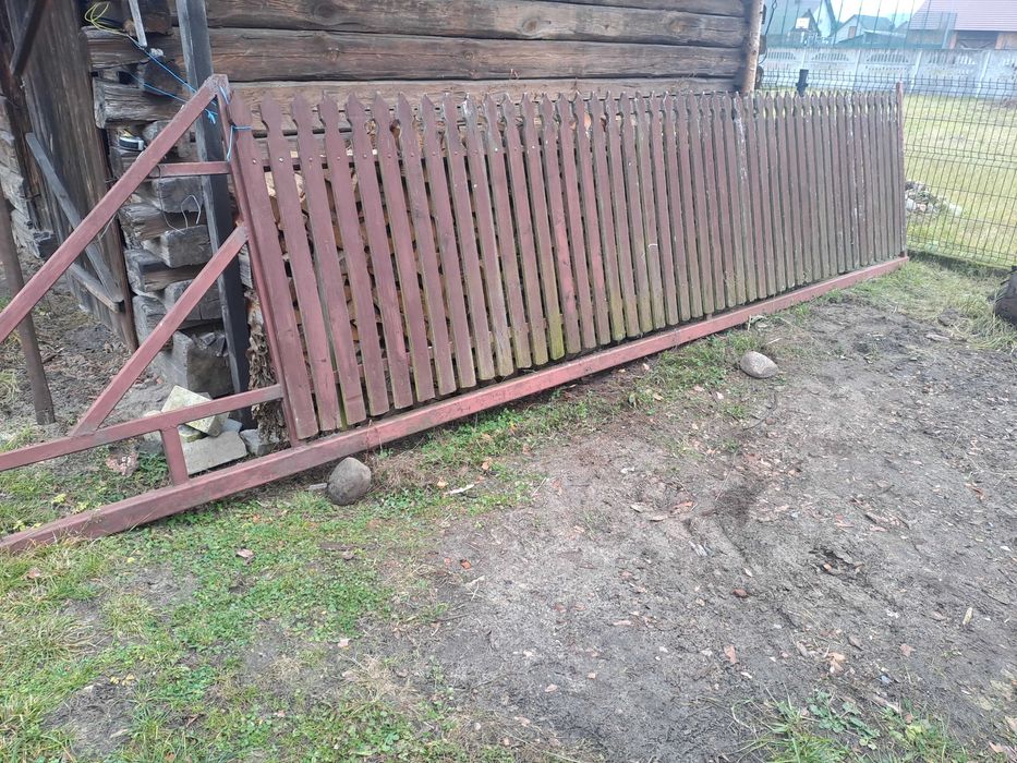 Sprzedam brame przesuwna.