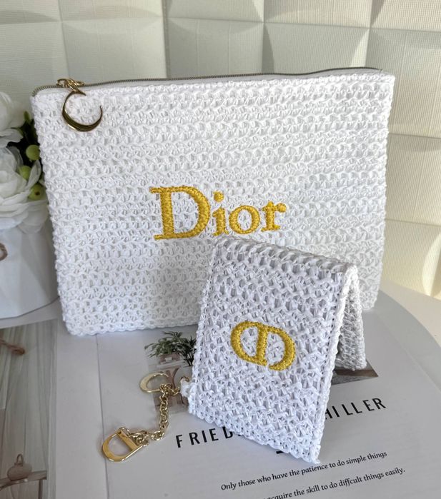Біла косметичка /клатч Dior Summer Pouch