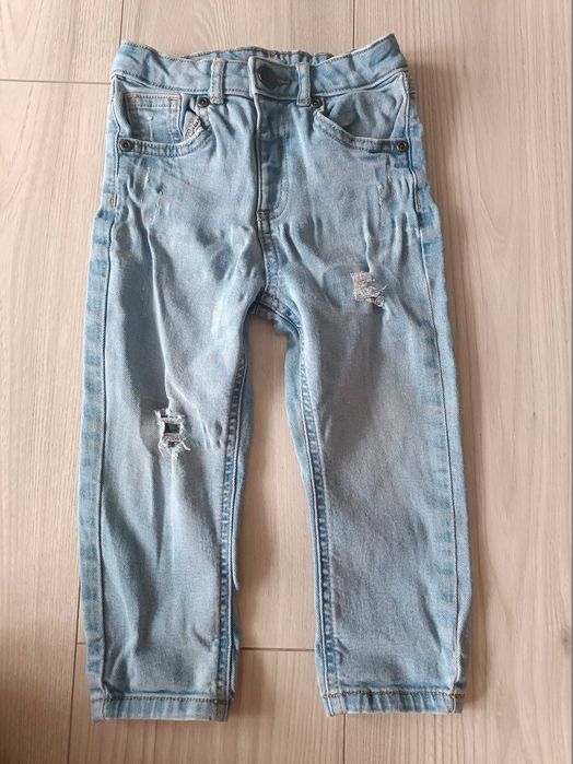 Spodnie dla dziewczynki jeansy używane przecierane, rozmiar 92/98