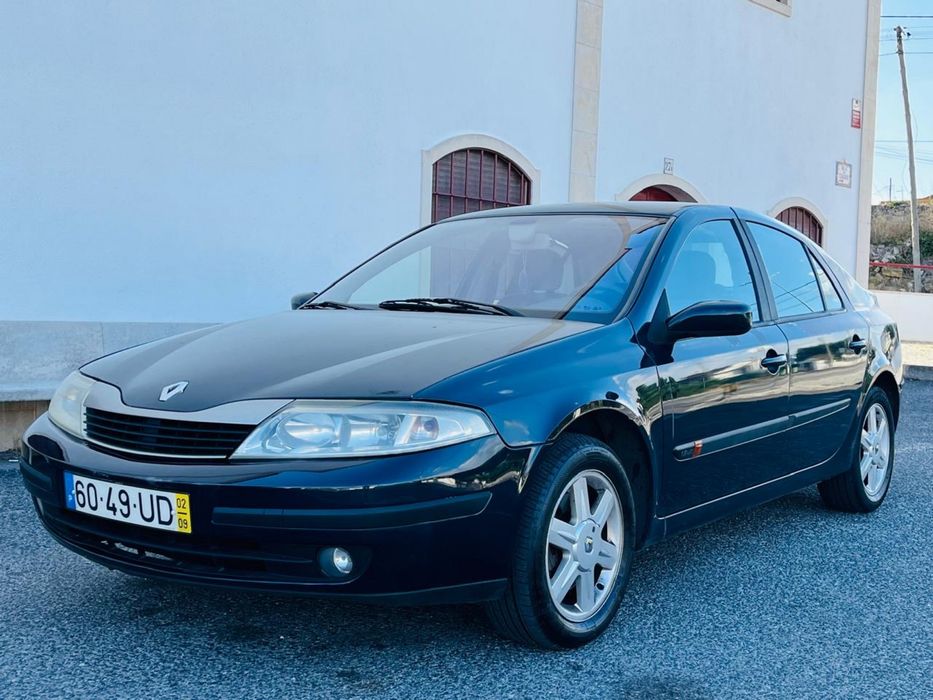 180.000km Renault Laguna 1.9 DCI 2002 foto 3