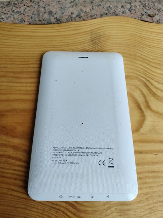 Tablet modelo 759 (Ler descrição)